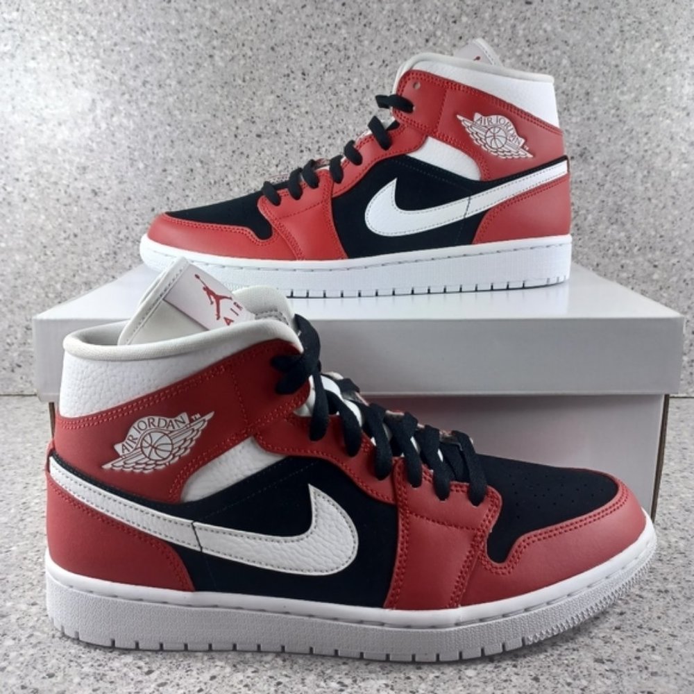 Nike Air Jordan 1 Mid Sneakers Chicago Red Black White Shoes